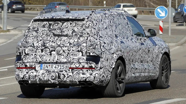 Audi Q9
