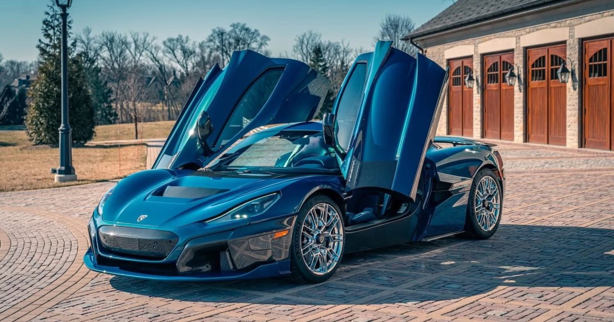 У этой Rimac Nevera есть варианты для 140 000 евро, но владелец не хочет этого