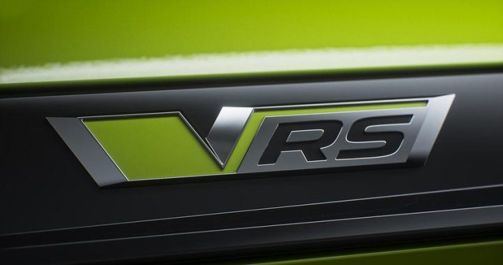 Шкода Elroq RS: первые тизеры и дебют на неделе дизайна Милана