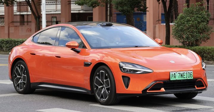 Xiaomi вытащил экспертов BMW