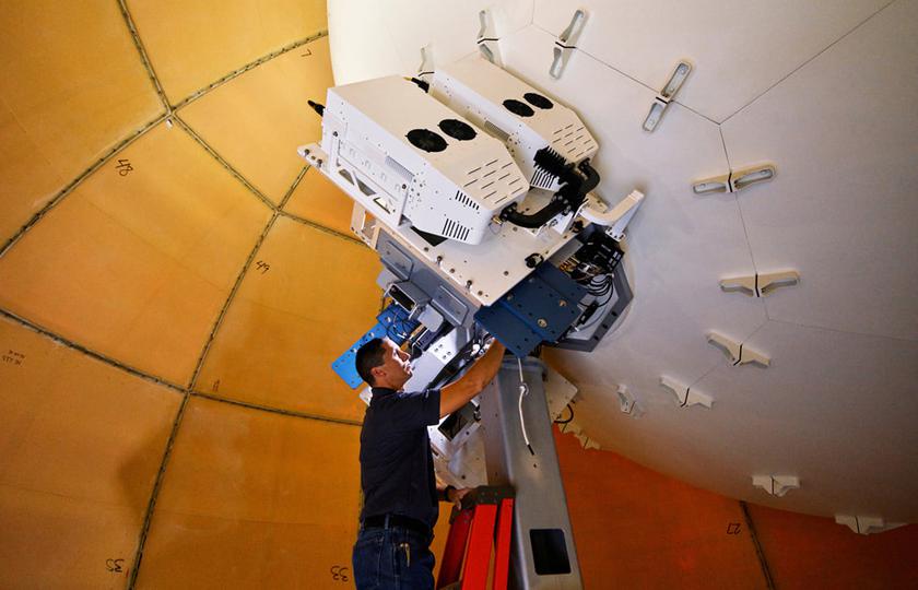 Apple против SpaceX. SpaceX: борьба за спутниковую связь усугубляется