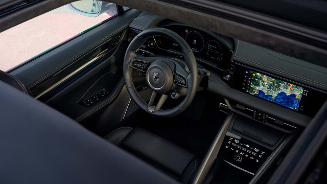 Porsche Macan EV тест Draive