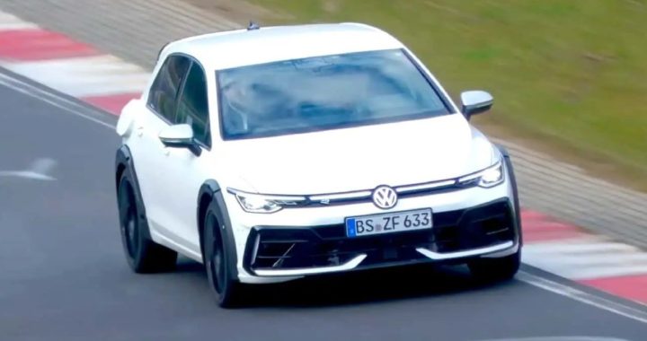 Volkswagen проверяет странный гольф