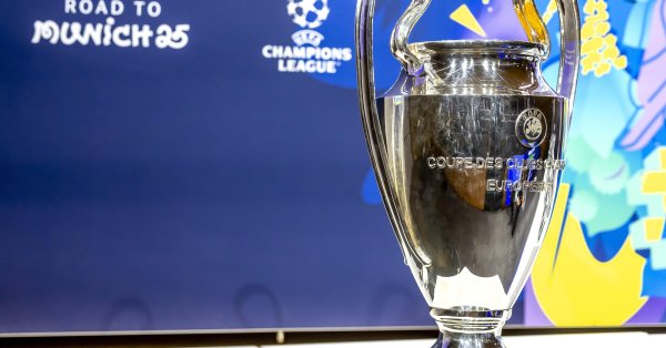 Лучшая группа нагревает финал Лиги чемпионов