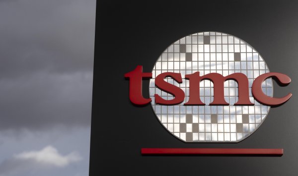 Продажи TSMC увеличились на 42% из -за растущего поиска ИИ