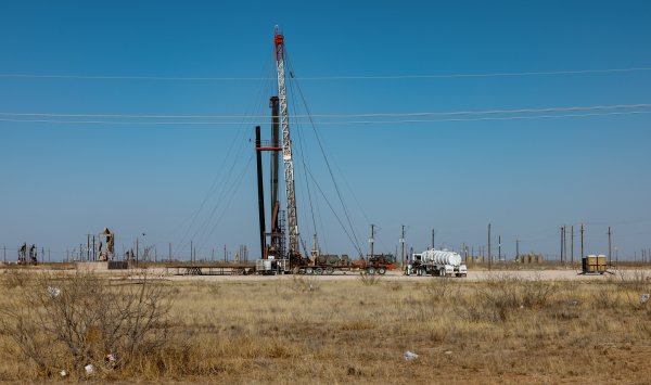 Снижение нефти рискует нарушать лучший инструмент дефицита США