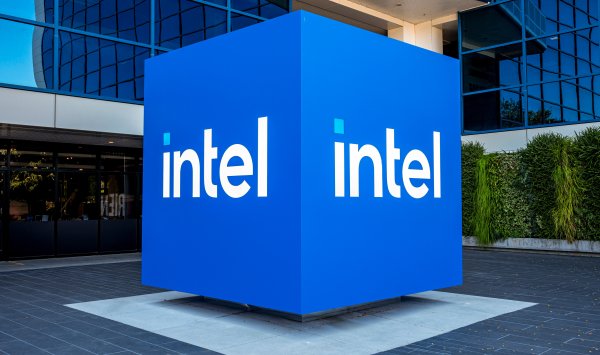 Intel готовится сократить более 20% своих сотрудников