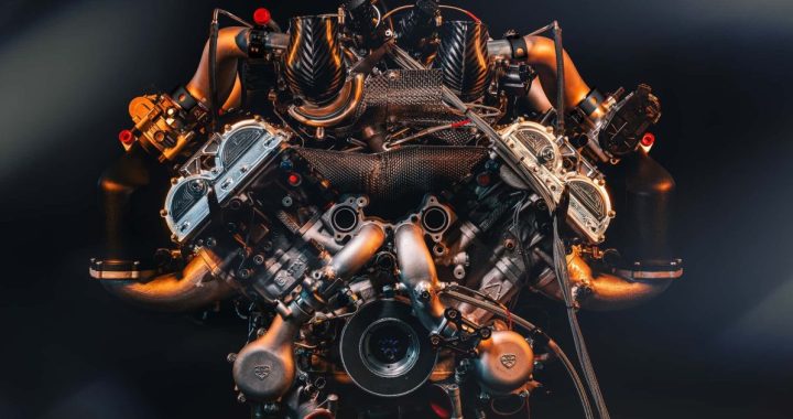 Это самый мощный V12, когда -либо помещенный в серийный автомобиль