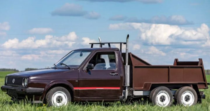 Старый гольф «пара» была превращена в шестиуровневый самосвальный грузовик