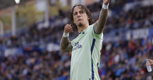 Atletico следует за португальским стрелком из La Liga