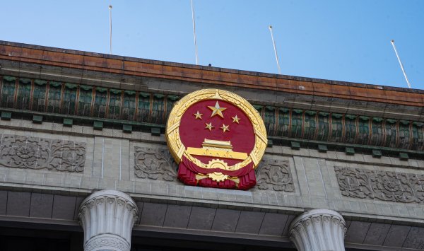 Китай готовится отменить санкции против европейских законодателей