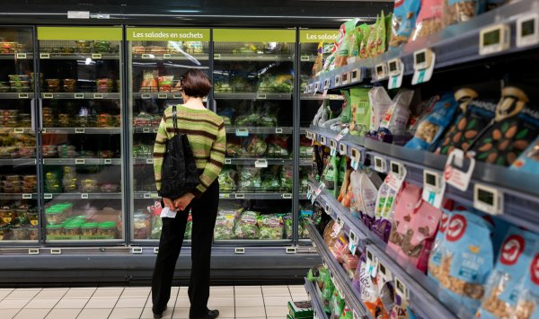Ежемесячная инфляция в Болгарии падает до 0,2%, но годовая затяжка на 4%