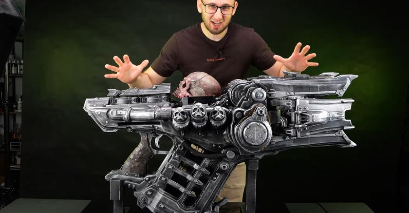 Вы еще не видели этого: Blogger создал жестокий компьютер в виде оружия Skullcrusher с Doom: темные века