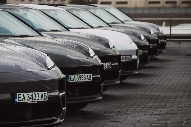 Porsche Macan EV тест Draive