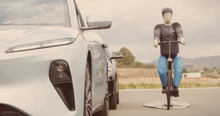 Внедорожники в два раза мертвы для детей -пешеходов в аварии