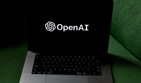 OpenAI и ОАЭ разрабатывают один из крупнейших центров обработки данных в мире