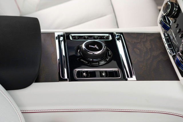 Rolls-Royce Ghost Series II, 2025, тестовый привод