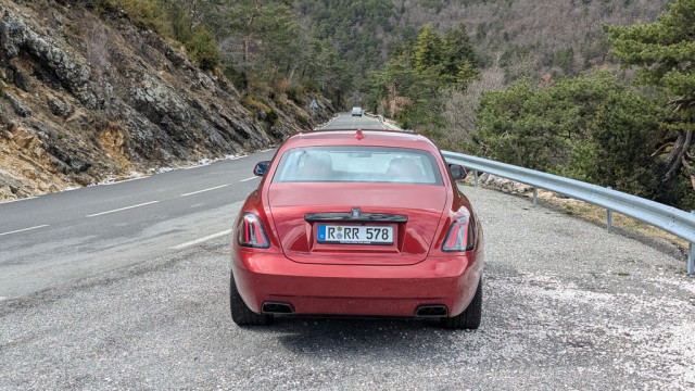 Rolls-Royce Ghost Series II, 2025, тестовый привод