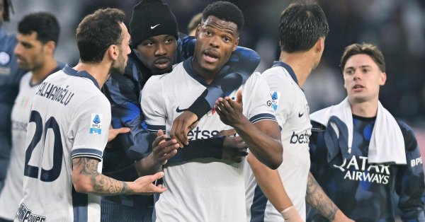 Inter хочет название: потрескавшегося Турина и выровнен с Наполи на вершине