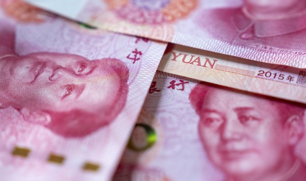Долларовые проблемы охватывают самый слабый месяц для юаней 2019 года.