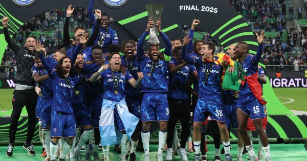 Коллекция трофеев завершена! Челси повернул Бетис с 4 голами после перерыва