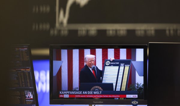 Трамп объявил «Большой прогресс» после первого дня торговых переговоров США и китайцев