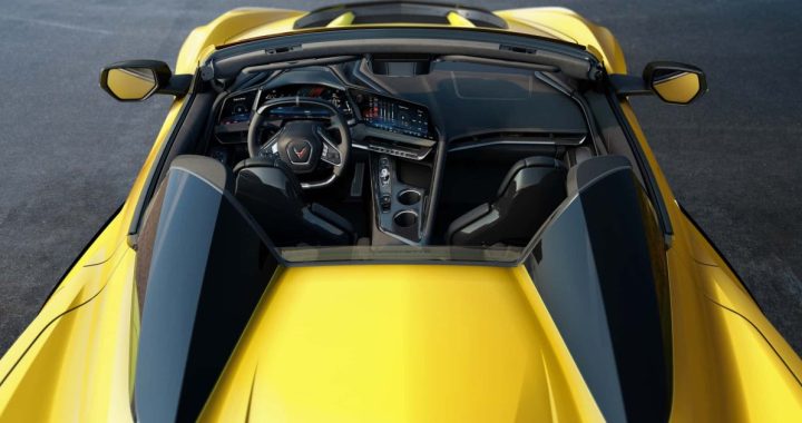 Chevrolet оставил новый Corvette без кнопок
