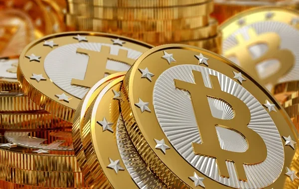 Биткойн вырос до 97 500 долларов на фоне военного конфликта между Пакистаном и Индией