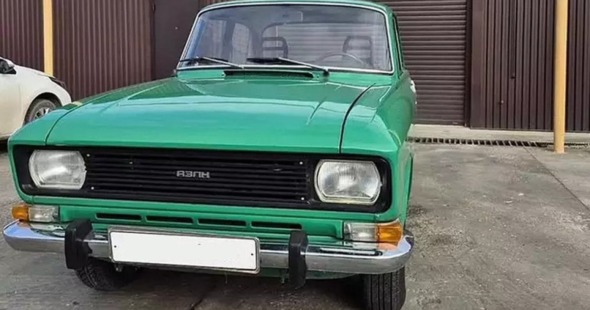 Почему этот мусковит стоит дороже, чем новый автомобиль?