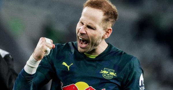 Легендарный вратарь вышел из национальной команды своей родины