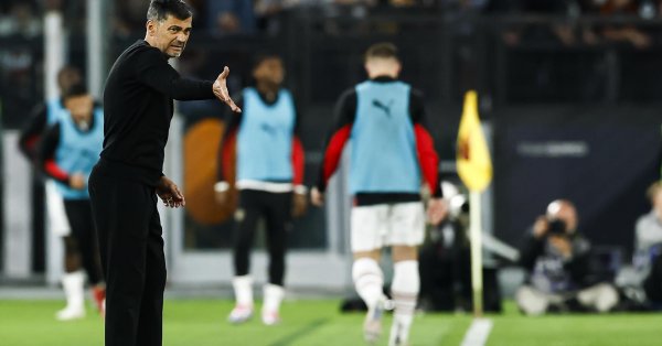 Милан объявил о разделении с Connisao + Video