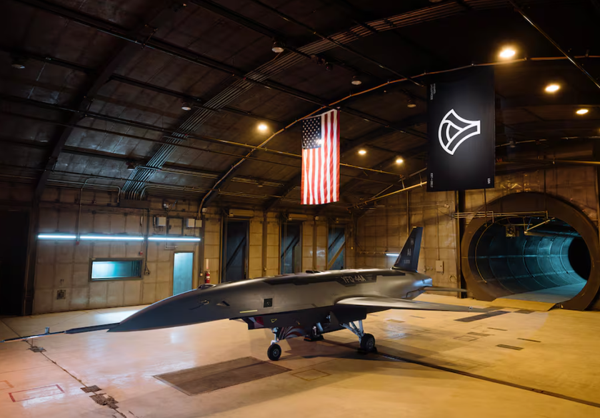 Американский Андурил начал тестировать беспилотные истребители YFQ-44A