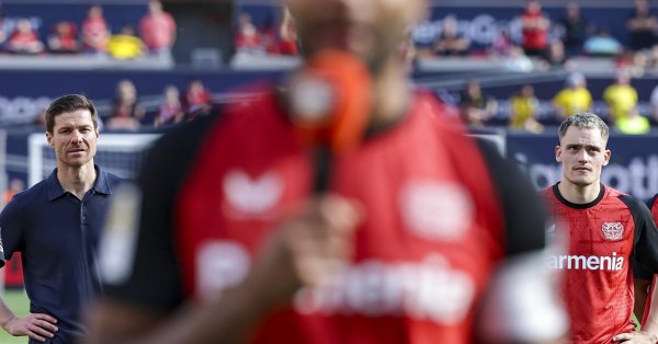 Тони Кроос «толкнул» Чаби и Вирц