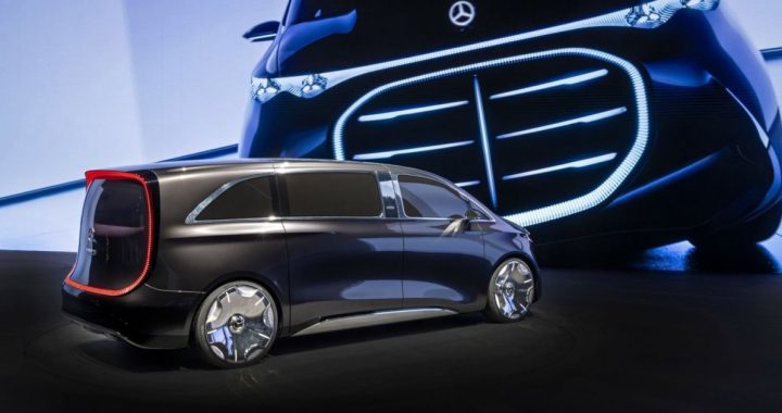 Мерседес: Наши машины не будут выглядеть как колеса!