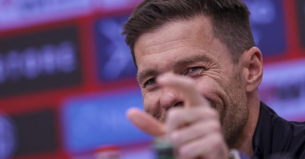 Chaby Alonso сокращает Bayer, но будет преследовать запись