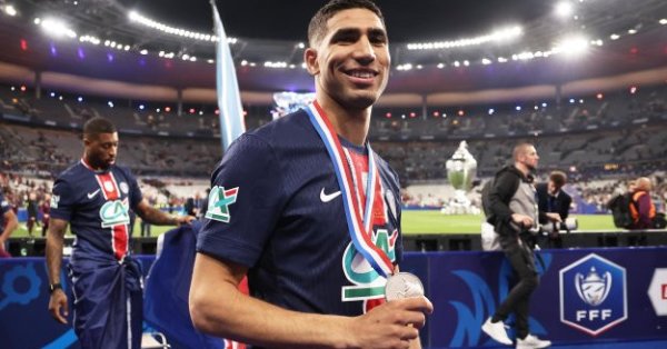 Ванда Нара занималась сексом и со звездой PSG + фотографий