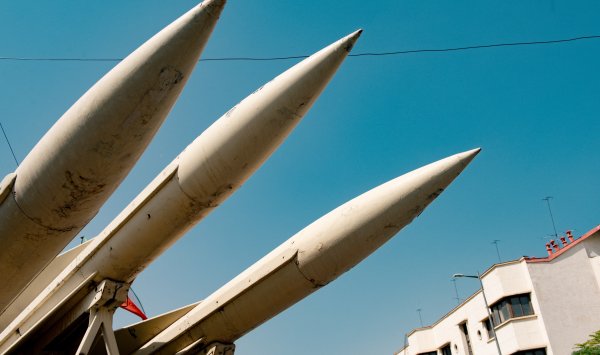 Российские связи не вносят большой вклад в Иран, поддерживая Северную Корею
