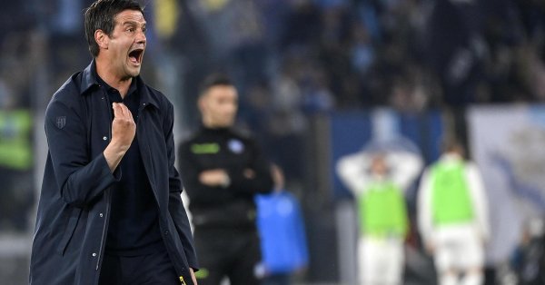 Киву прибыл в интерфейс, подписанный в течение 2 лет (видео)