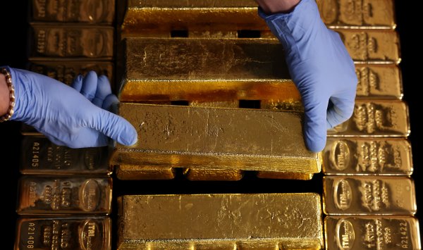 Рекордная доля мировых центральных банков увеличит свои запасы золота