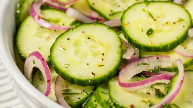 Cucumbers - отличный выбор для небольшой еды летом