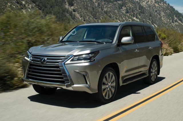 Lexus решетка