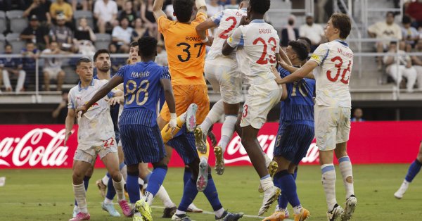 RB Salzburg и Al-Hilal Zanja