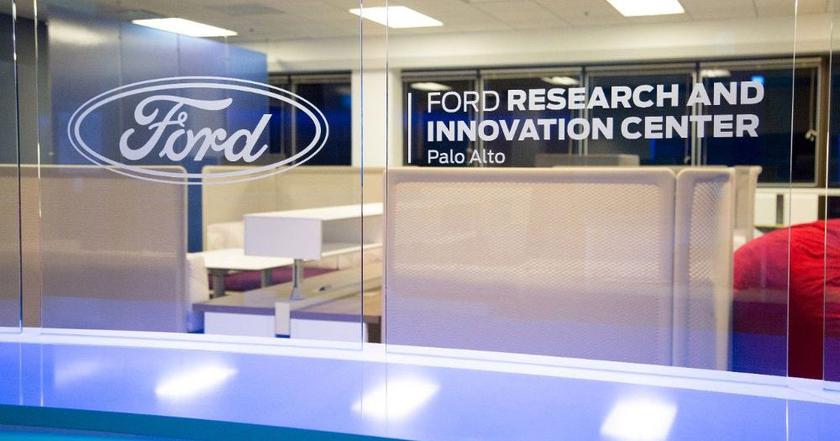 Вернуться к офисам: Ford завершает эксперимент с гибридным графиком работы