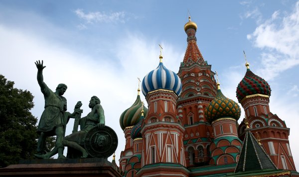 Центральный банк в России находится под давлением, чтобы снизить процентные ставки