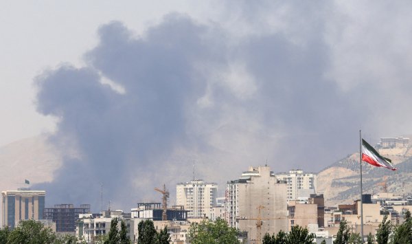 Бензин поднялся после эскалации на Ближнем Востоке