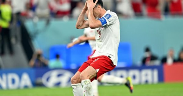 Шокируя! Левандовский бойкотировал Польшу