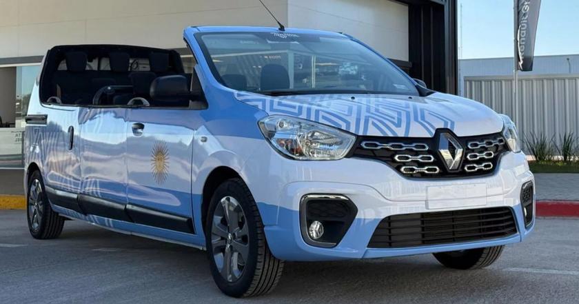Renault превратил фургон в странный кабриолет лимузин для экскурсий