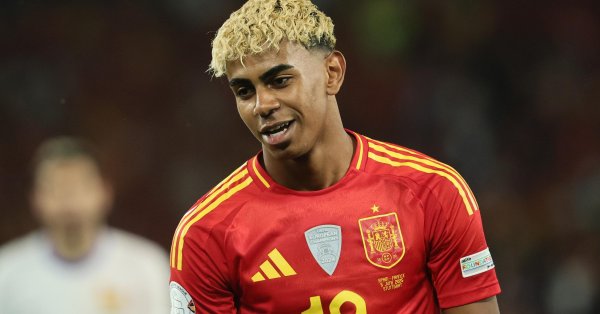 Ямал схватит золотой мяч