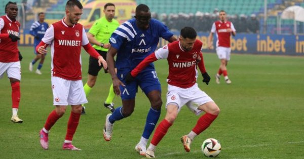 CSKA ACE с целью его родины и еще одна звезда красных