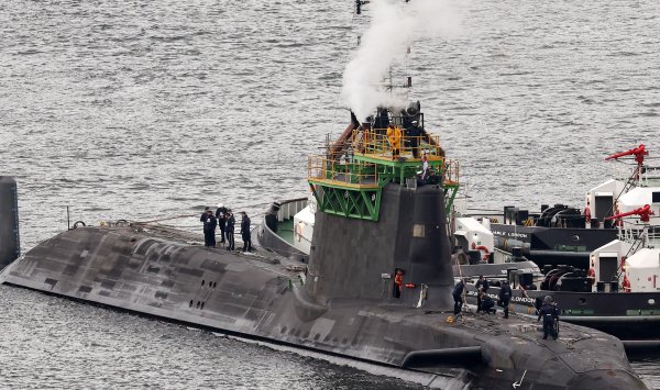 Британия хочет более значительное участие в Европе в ядерной обороне